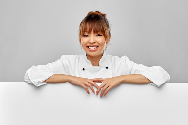 Uśmiechnięty kucharz